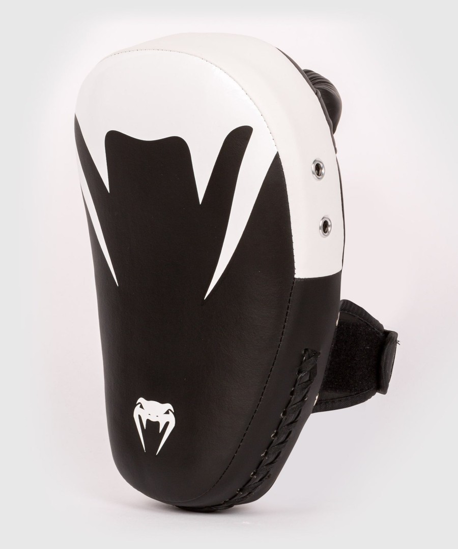 venum kick boxing gear 2.0 micro fiber small paws - blackwhite