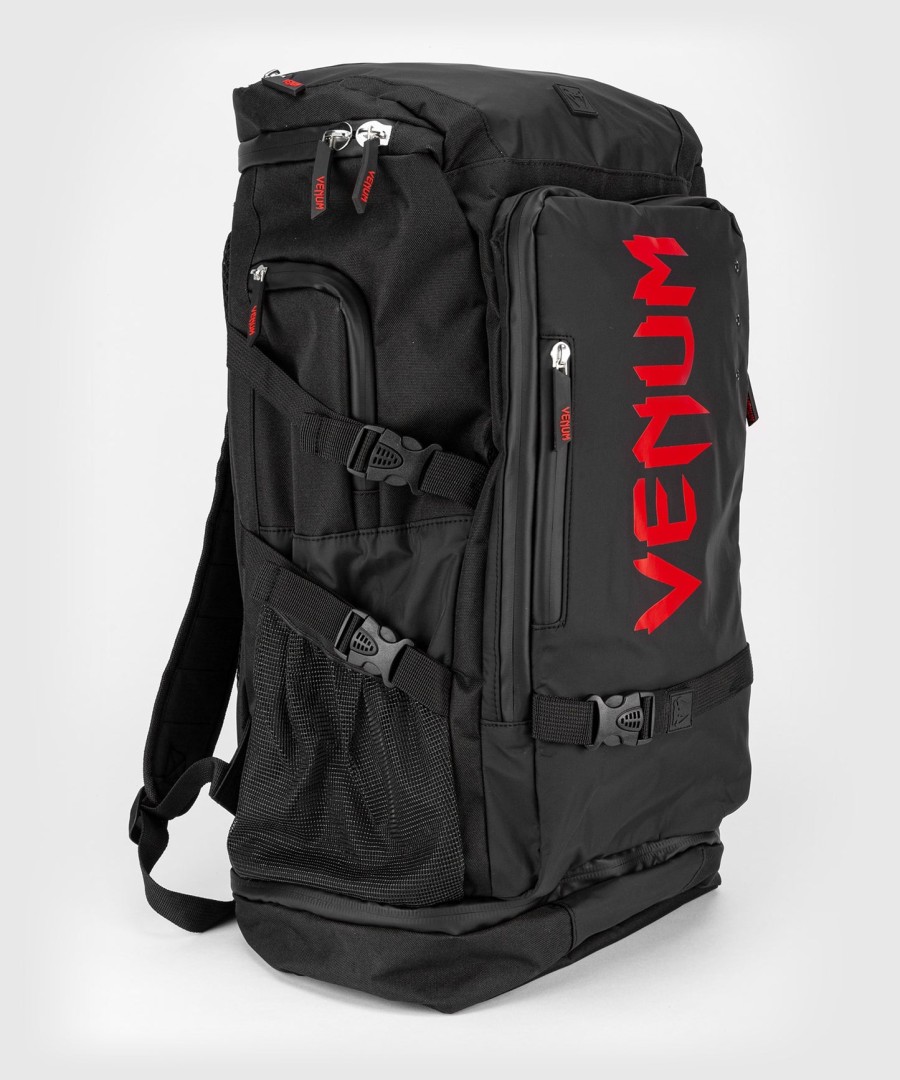 venum challenger xtrem evo backpack - blackred