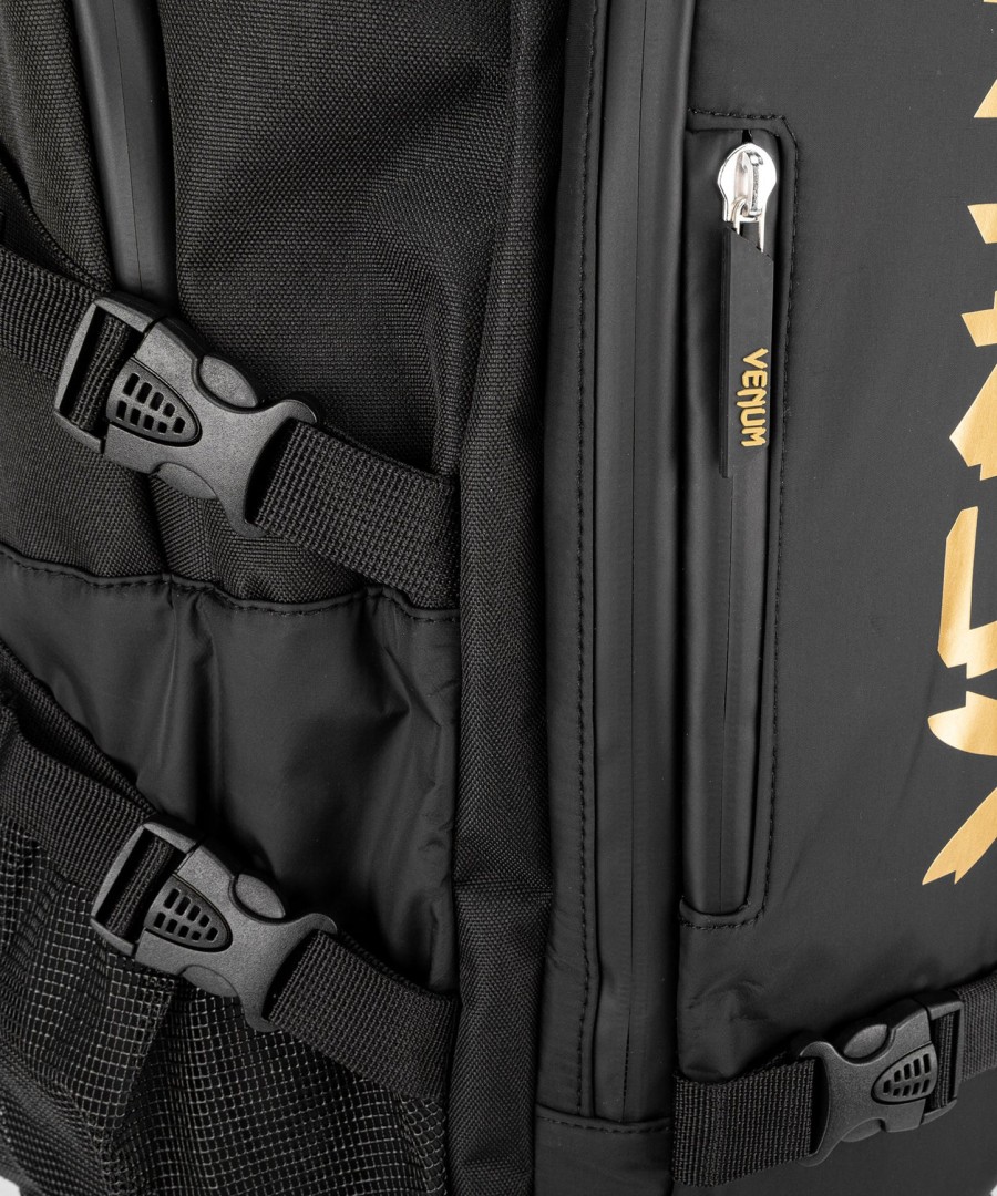 venum challenger xtrem evo backpack - blackgold