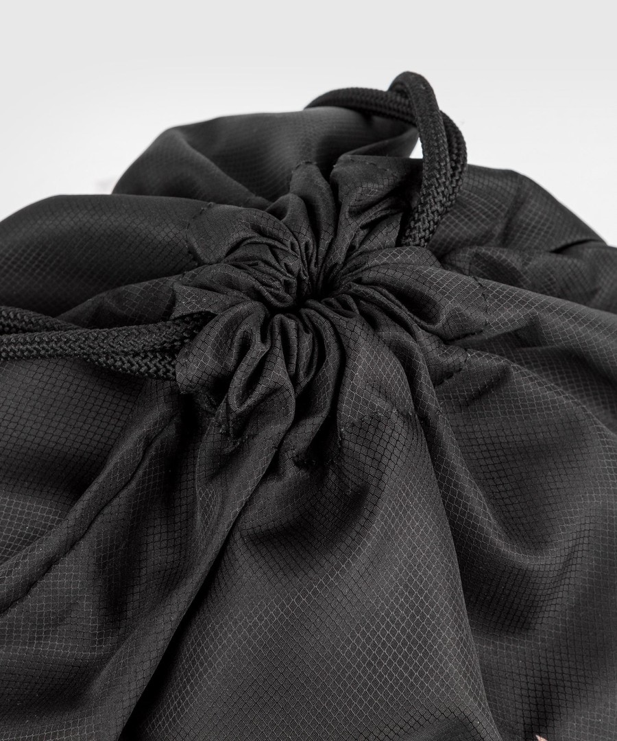 venum reorg drawstring bags - black