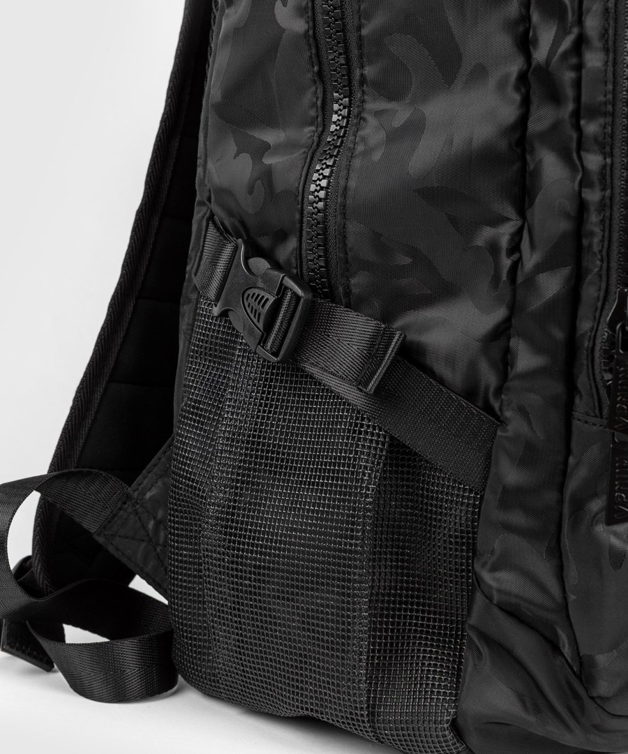 venum challenger pro backpack - blackdark camo
