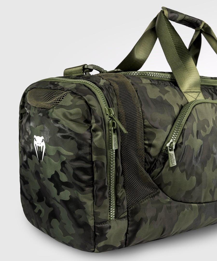 venum trainer lite sports bag - khakicamo