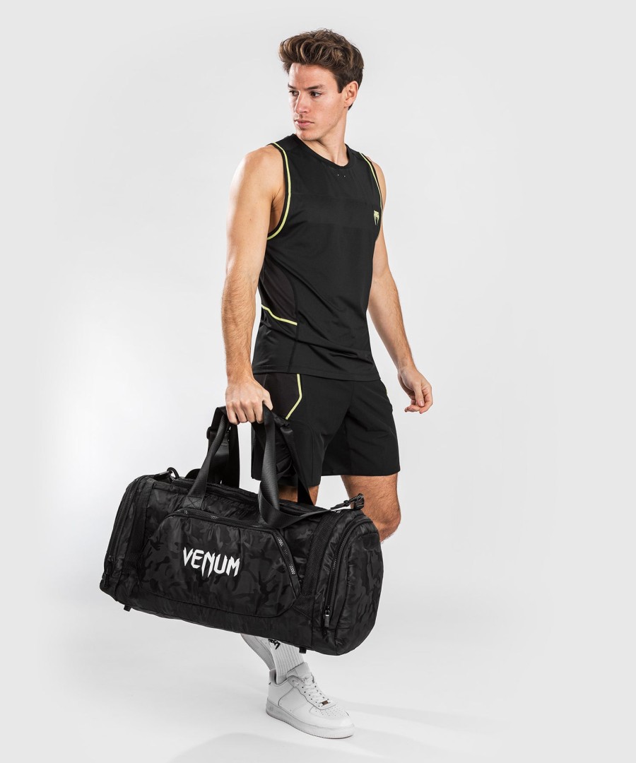 venum trainer lite sport bag - blackdark camo