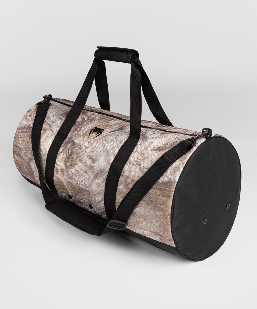 venum laser xt realtree duffle bag - desert camo