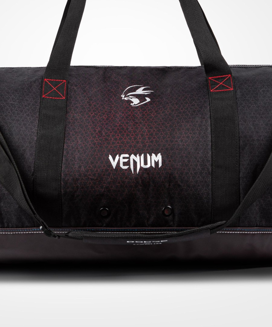 venum x dodge banshee sports bag - black
