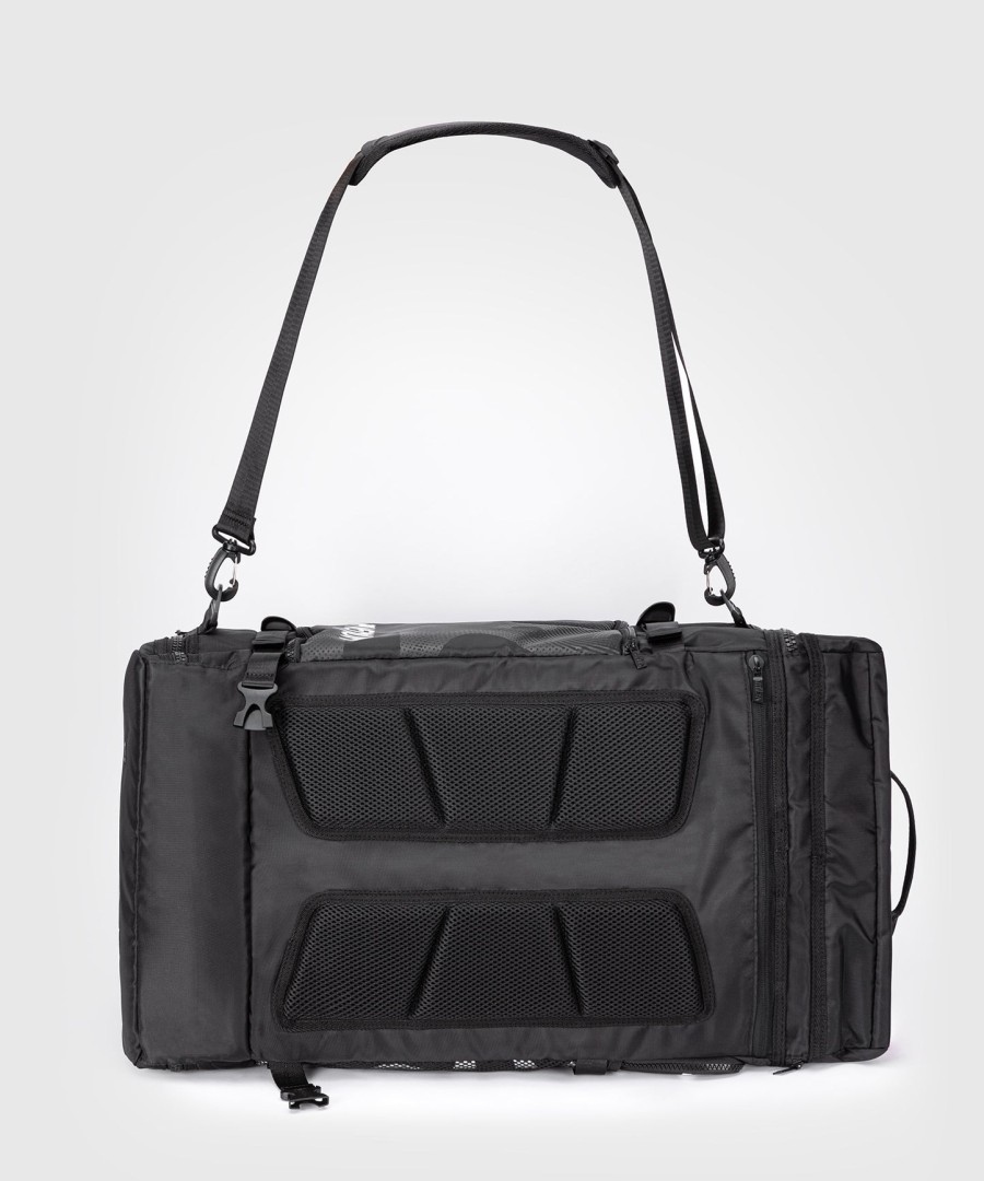venum trainer hybrid sports bag - black