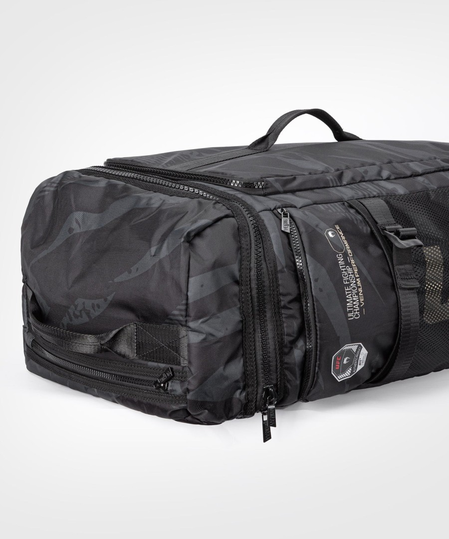ufc adrenaline by venum fight week duffle bag - urban camo