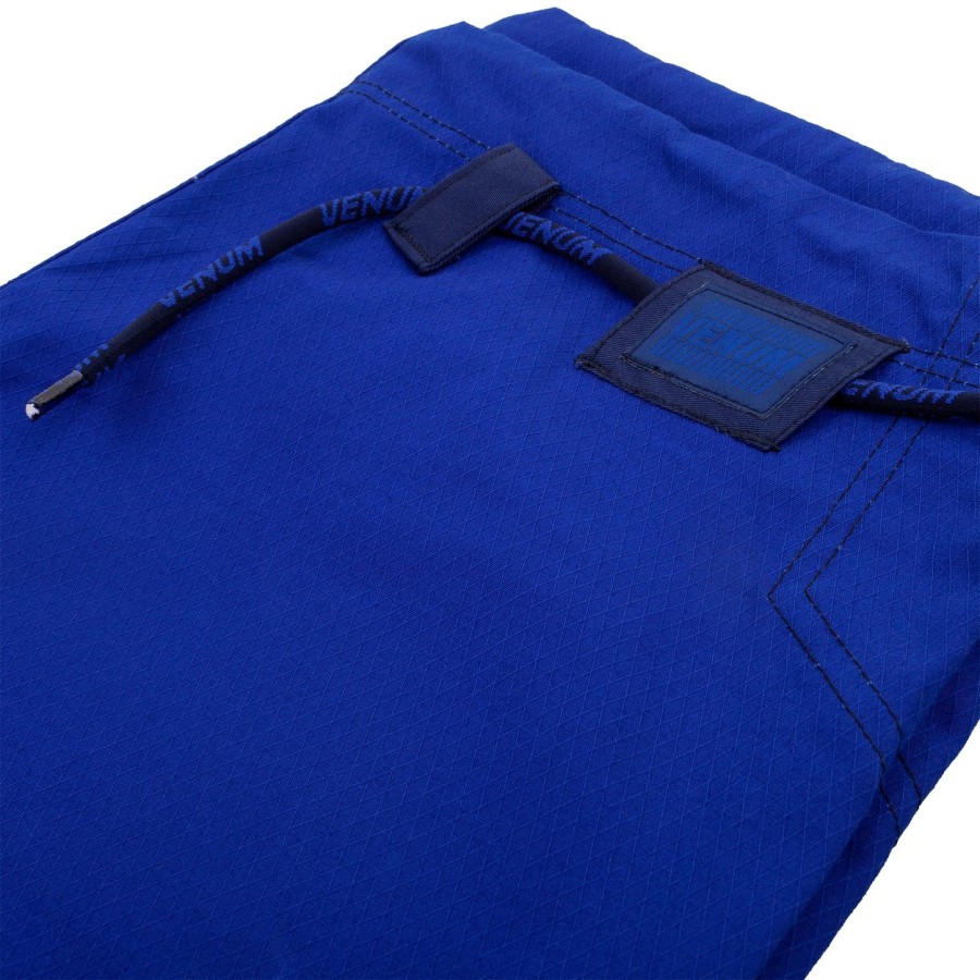 venum classic 2.0 bjj gi