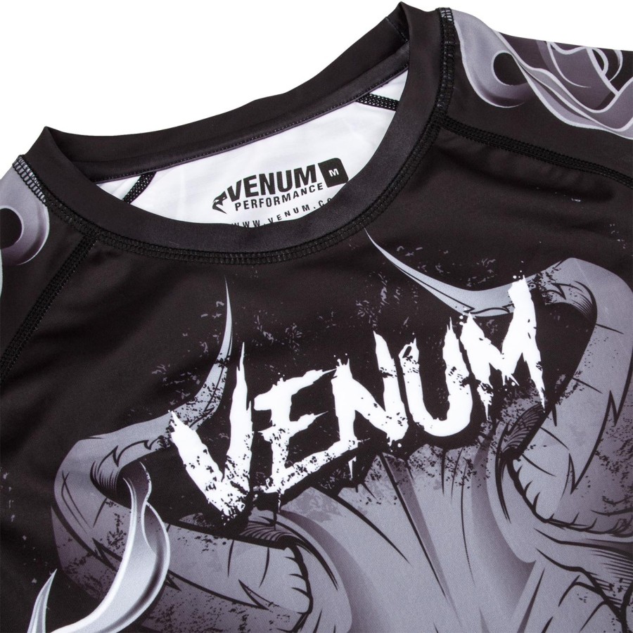 venum minotaurus rashguard - long sleeves - blackwhite