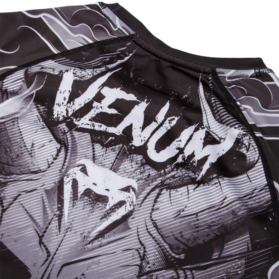 venum minotaurus rashguard - long sleeves - blackwhite