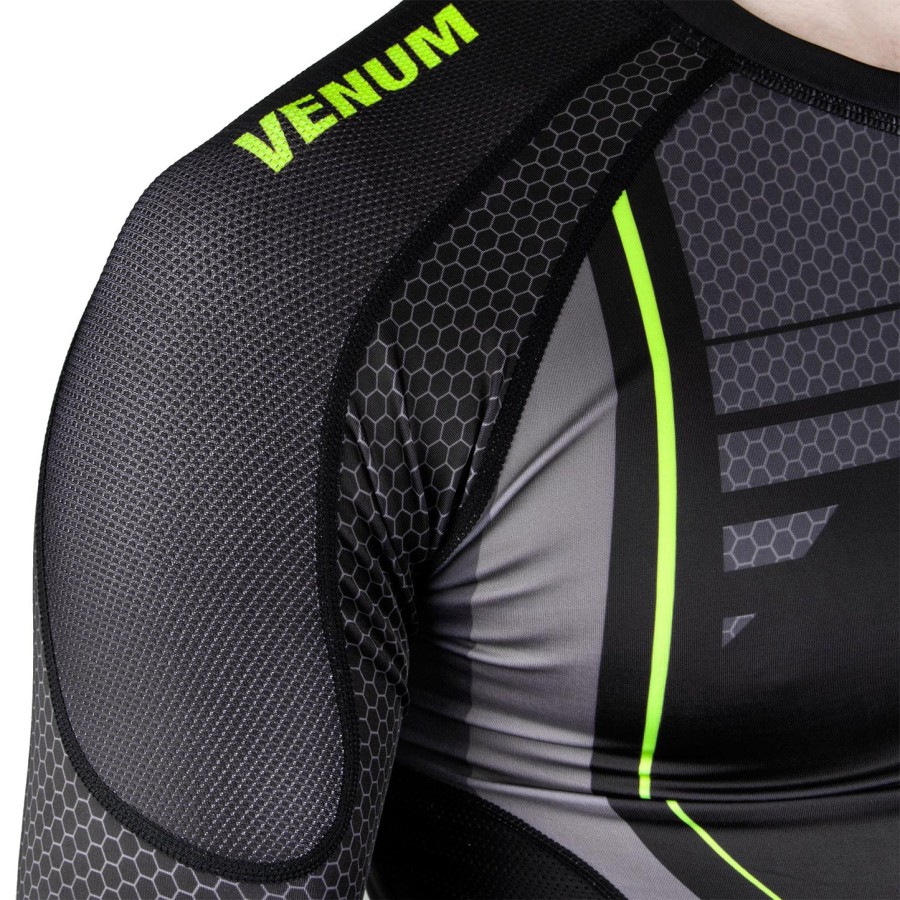 venum technical 2.0 rashguard long sleeves - blackyellow