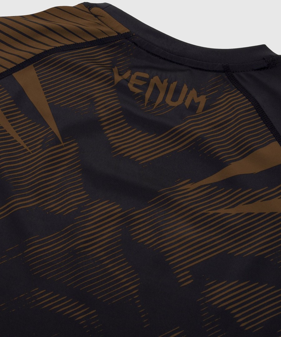 venum nogi 2.0 rashguard - short sleeves - blackbrown