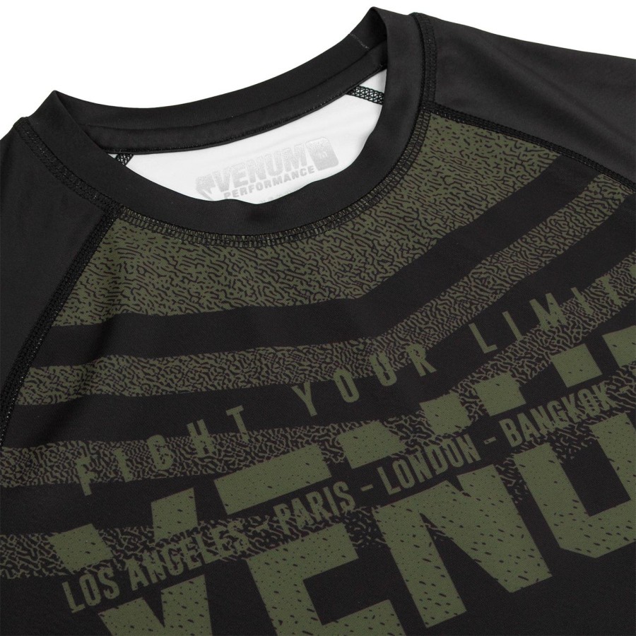 venum signature rashguard - short sleeves - blackkhaki - exclusive