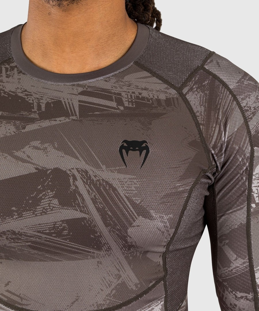 venum electron 3.0 long sleeve rashguard - sand