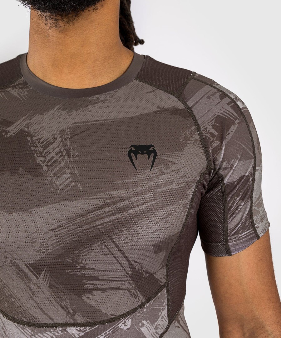 venum electron 3.0 short sleeve rashguard - sand