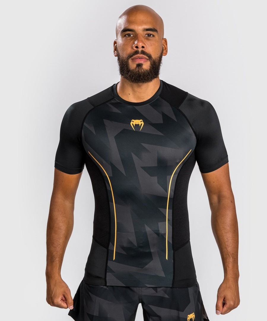 venum razor rashguard short sleeves - blackgold
