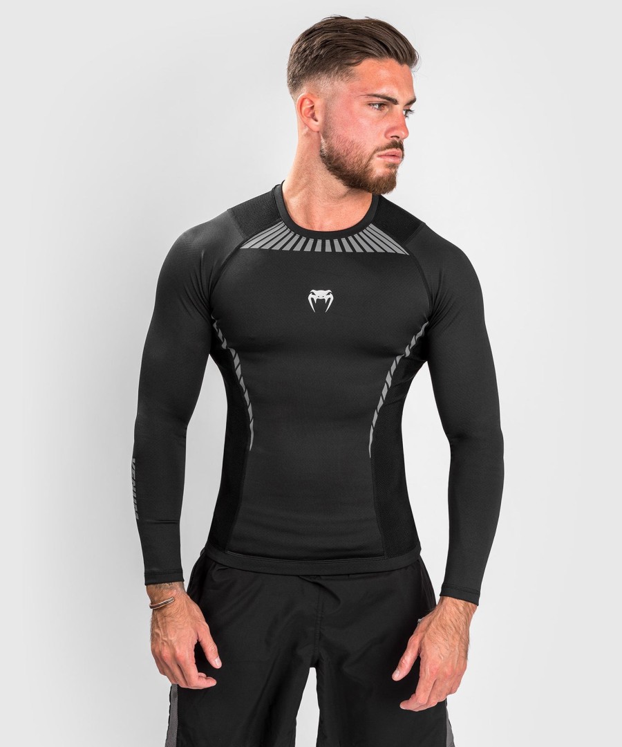 venum jaws 2.0 long sleeves rashguard