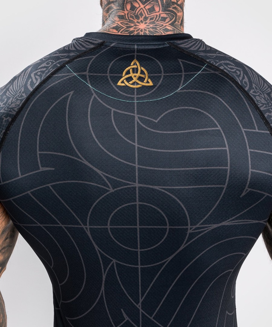 venum assassin creed reloaded rashguard - short sleeves - black
