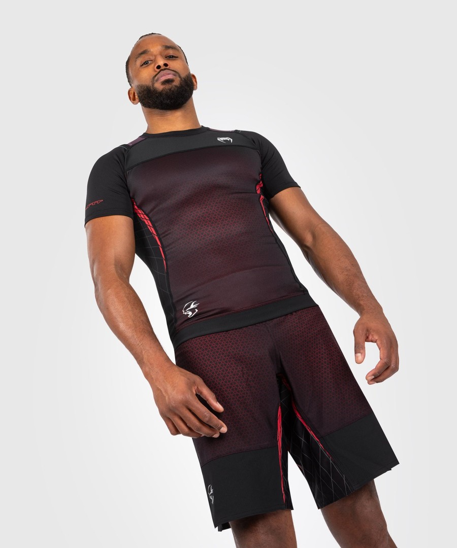 venum x dodge banshee men short sleeve rashguard