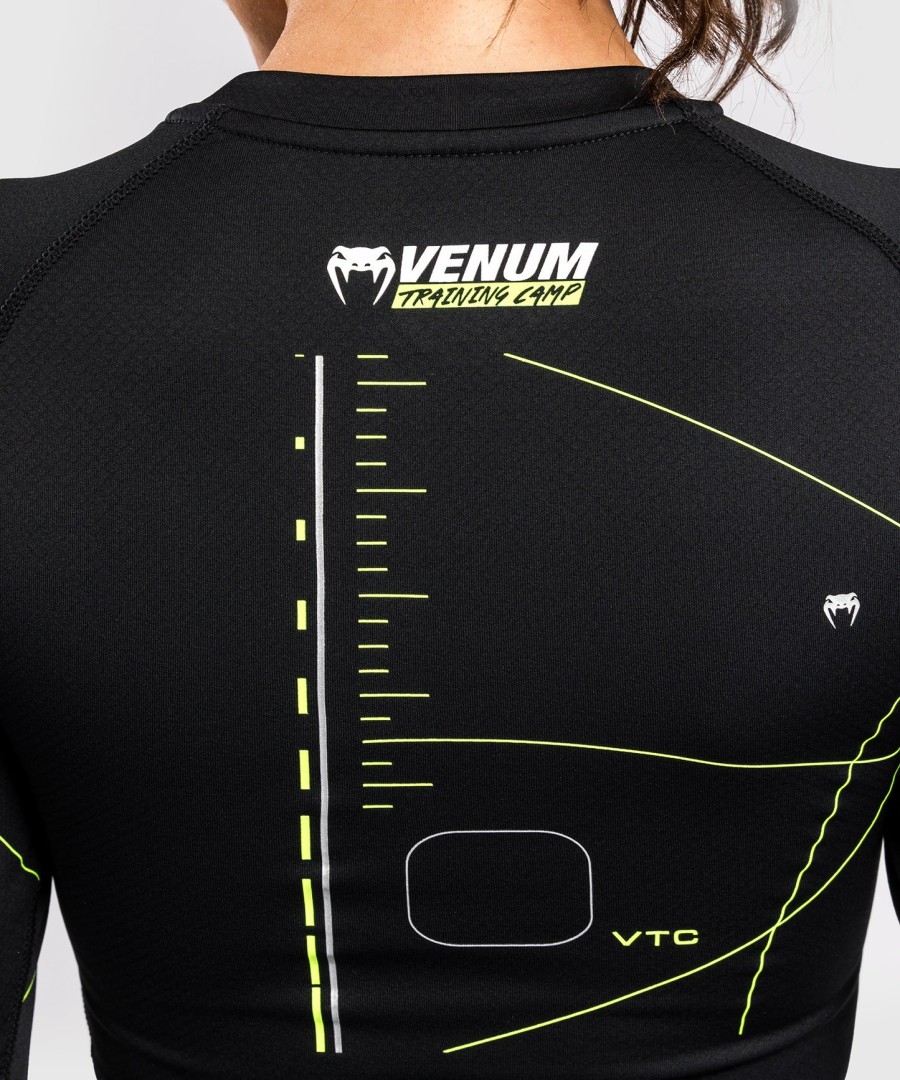venum training camp 4.0 long sleeve rashguard - blackneon green