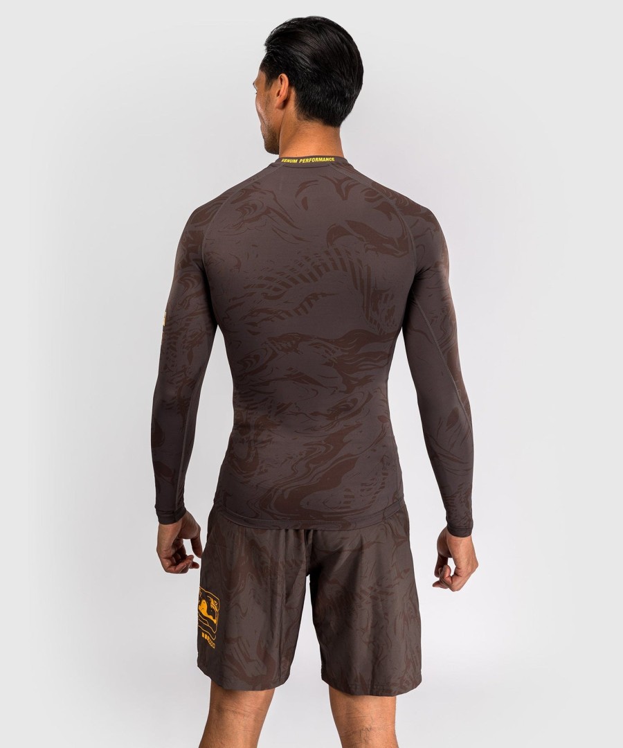 ufc fusion by venum fight week men performance long sleeve rashguard - earthen brown