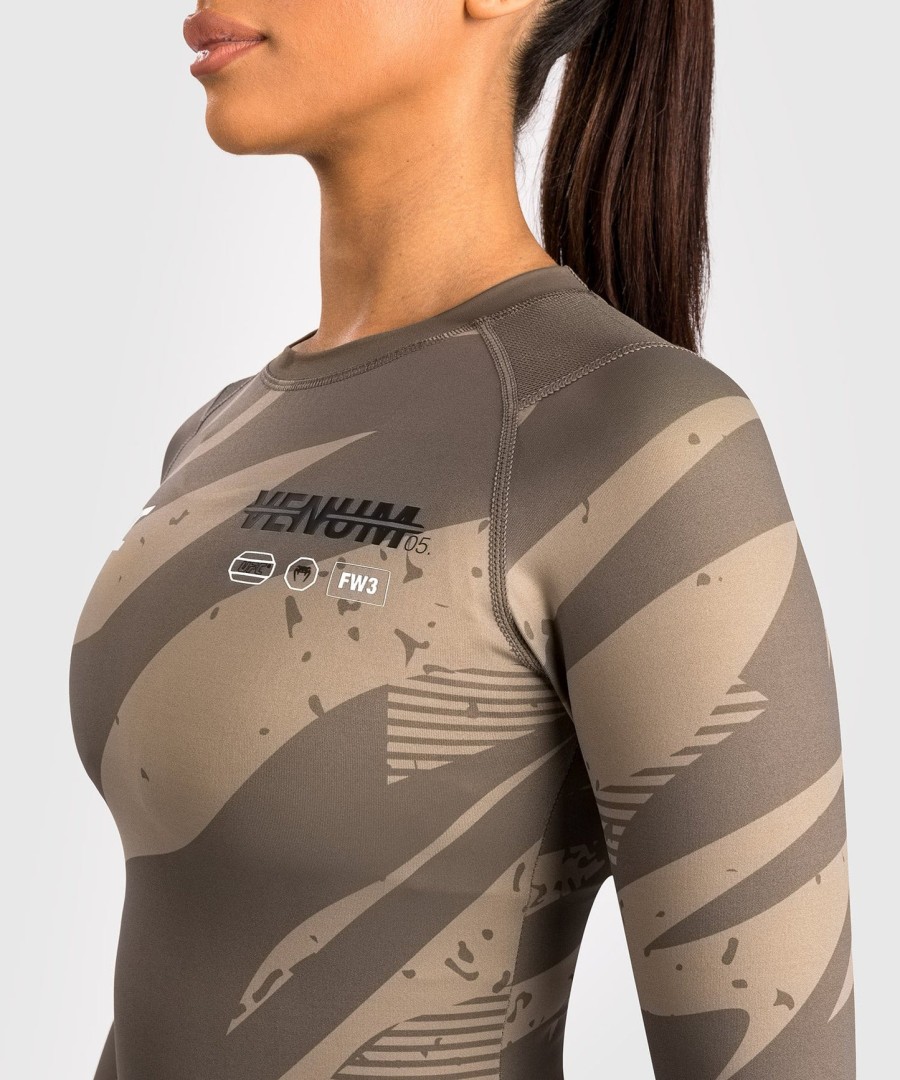 ufc adrenaline by venum fight week women performance long sleeve rashguard - desert camo