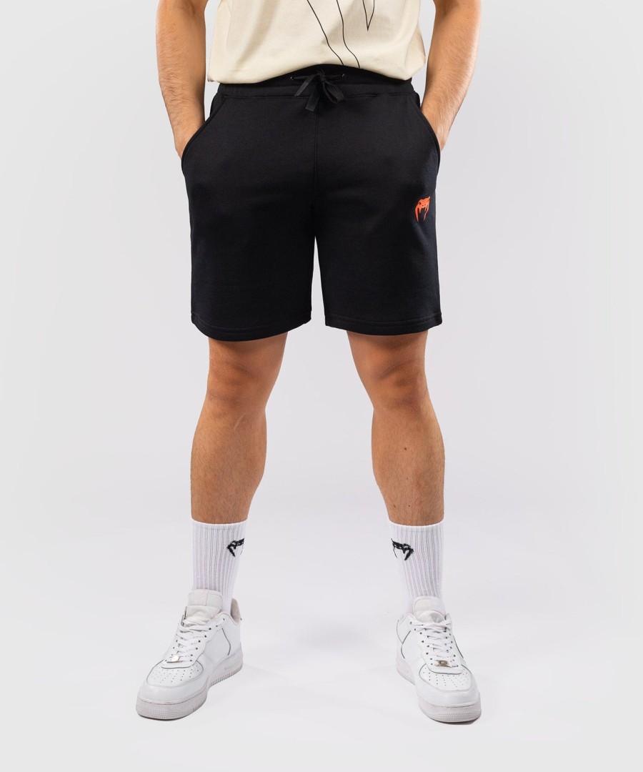 venum classic shorts - black