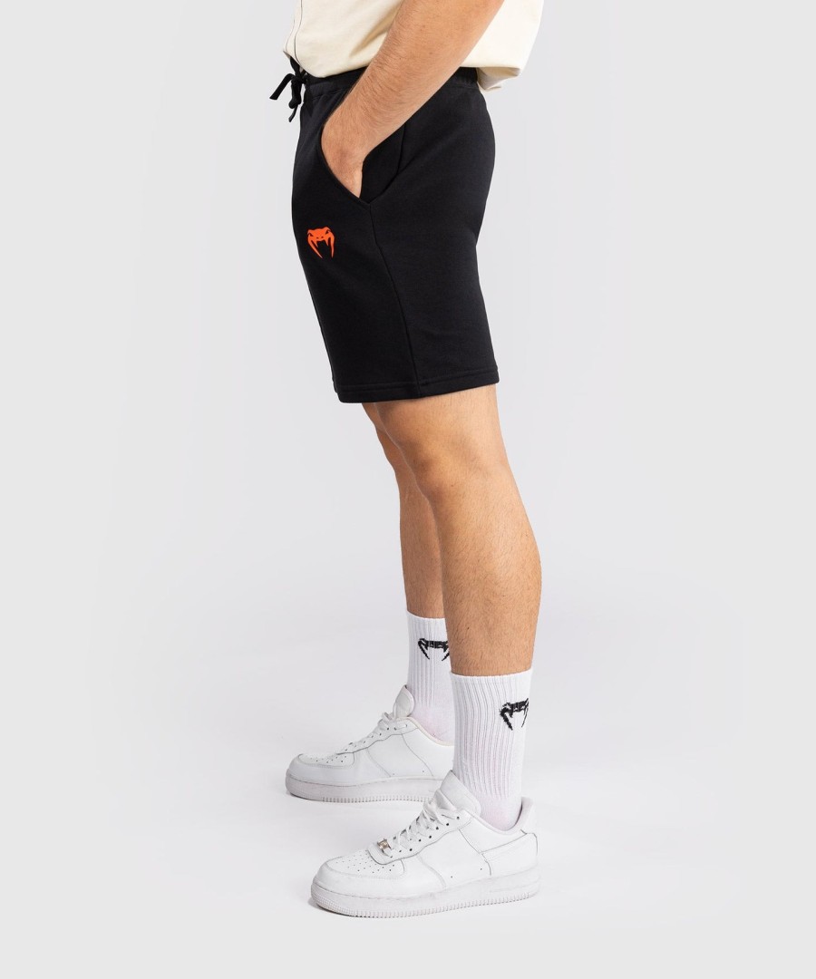 venum classic shorts - black