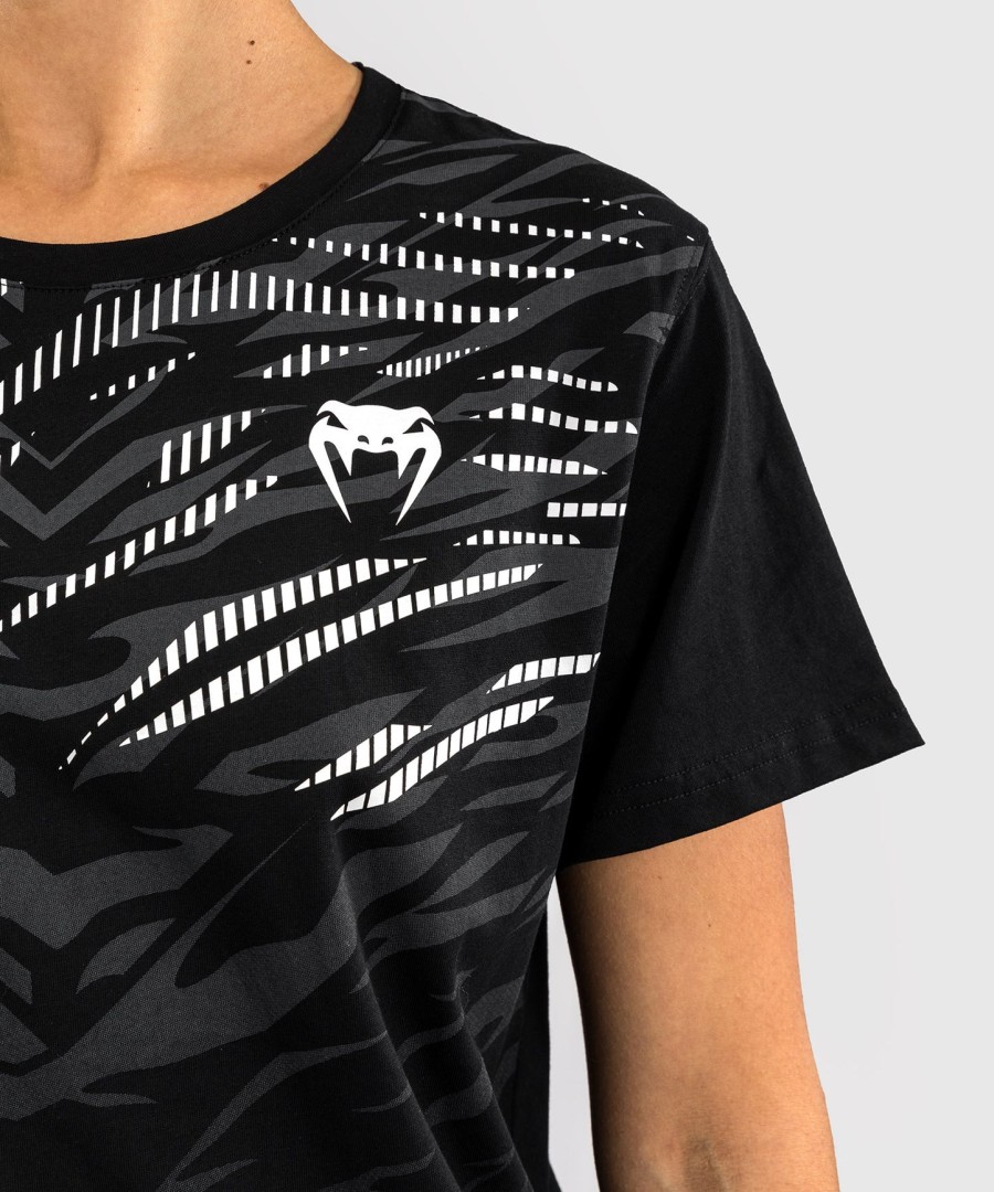 ufc fusion by venum replica women short sleeve t-shirt - black