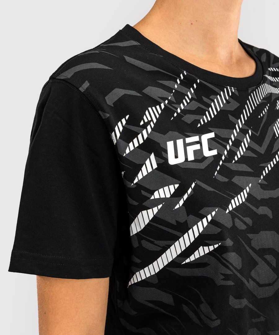 ufc fusion by venum replica women short sleeve t-shirt - black