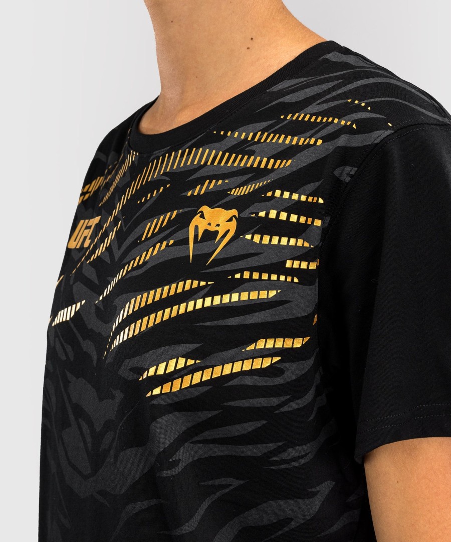 ufc fusion by venum replica women short sleeve t-shirt - champion