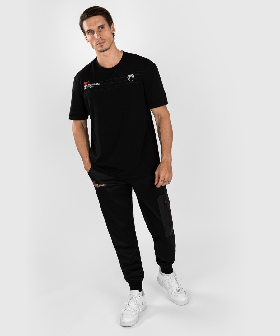 ufc venum performance institute 2.0 men t-shirt - blackred