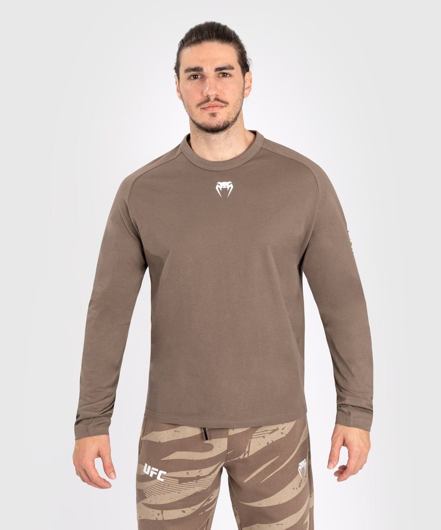 ufc adrenaline by venum fight week men long sleeve t-shirt - bronze