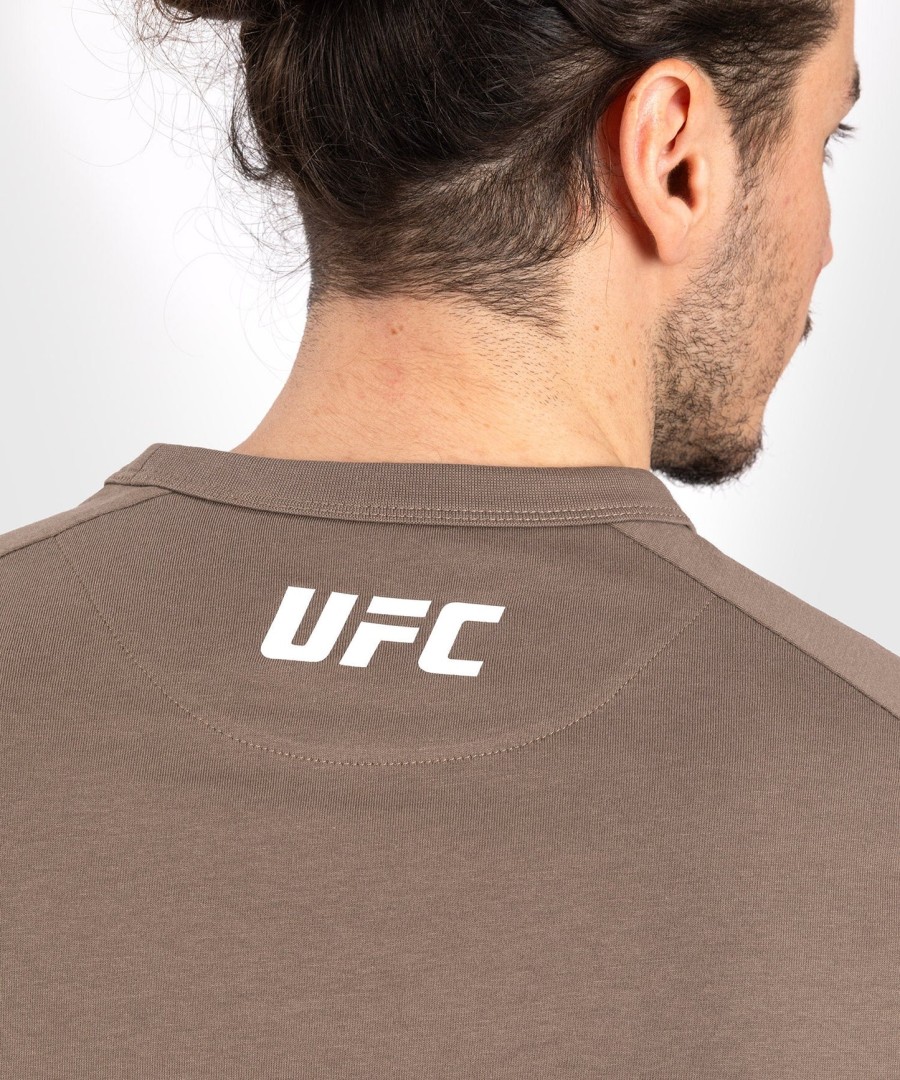 ufc adrenaline by venum fight week men long sleeve t-shirt - bronze