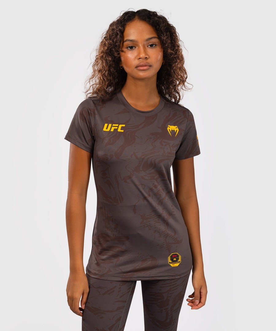 ufc fusion by venum fight week women dry-tech t-shirt - earthen brown