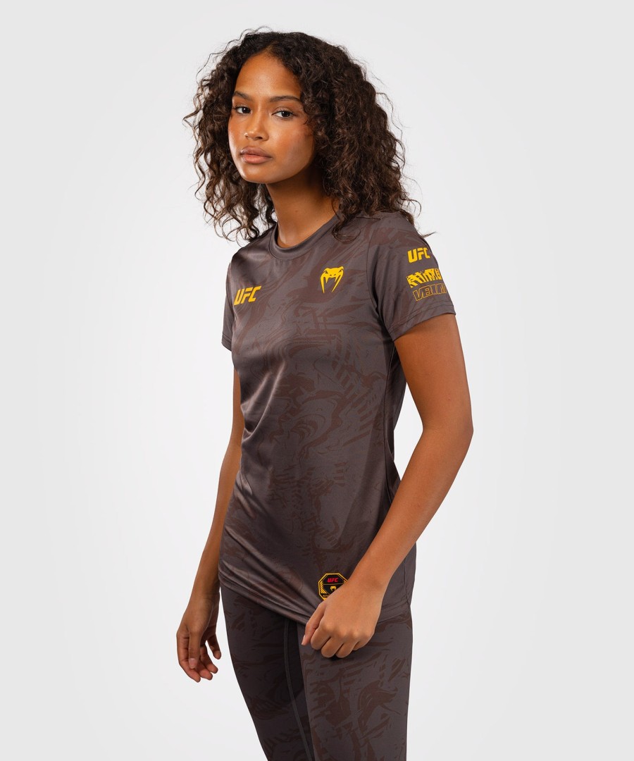 ufc fusion by venum fight week women dry-tech t-shirt - earthen brown