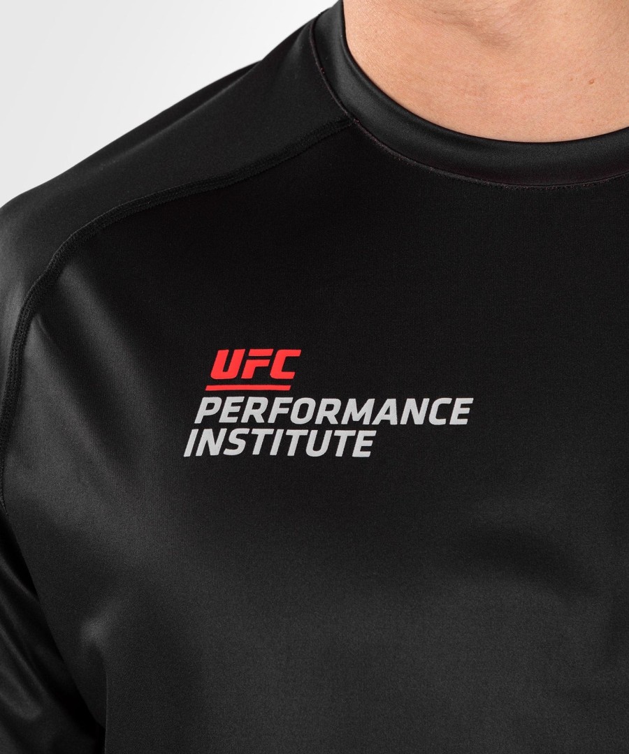 ufc venum performance institute 2.0 men dry-tech shirt - blackred