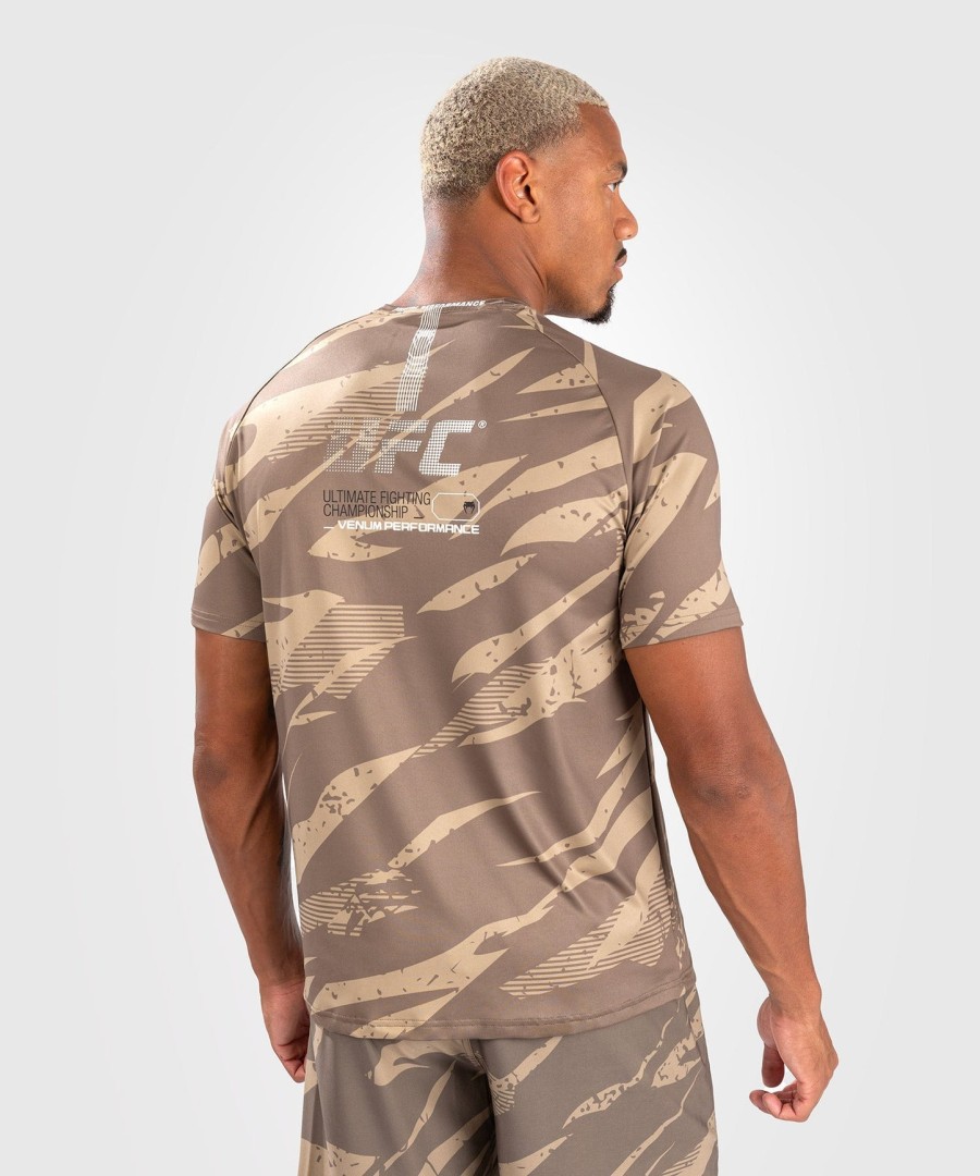 ufc adrenaline by venum men fight week dry-tech t-shirt - desert camo