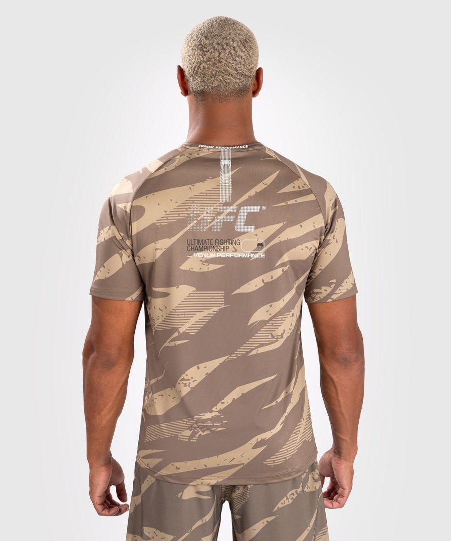 ufc adrenaline by venum men fight week dry-tech t-shirt - desert camo