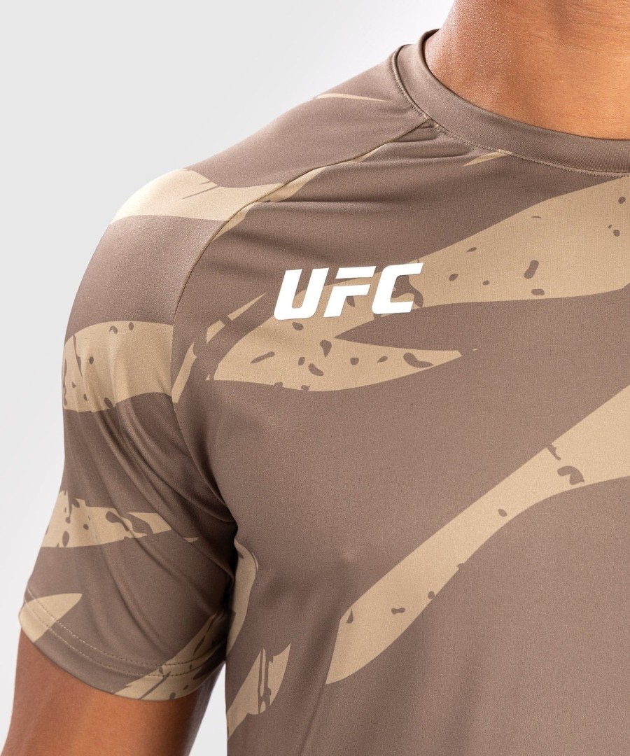 ufc adrenaline by venum men fight week dry-tech t-shirt - desert camo
