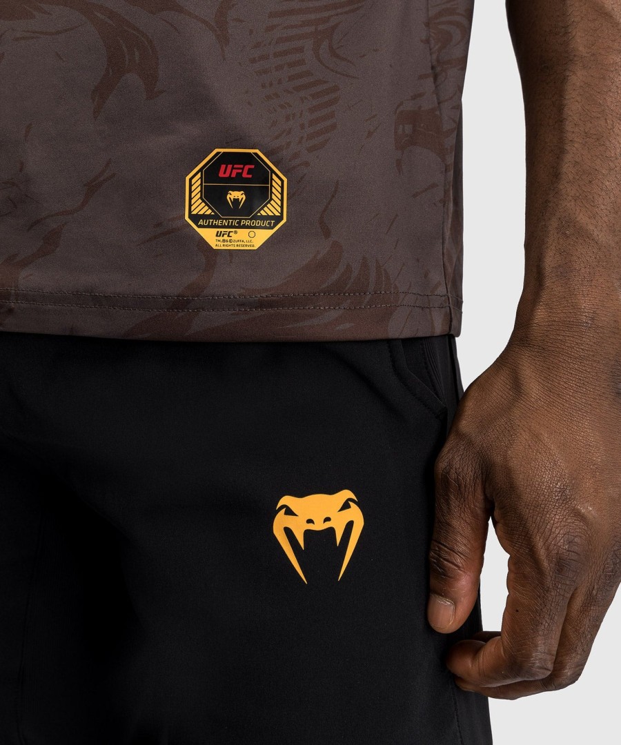 ufc fusion by venum fight week men dry-tech t-shirt - earthen brown