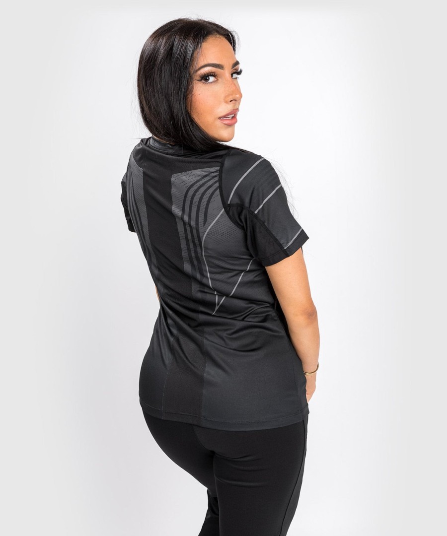 ufc venum authentic fight night 2.0 kit by venum women walkout jersey - black
