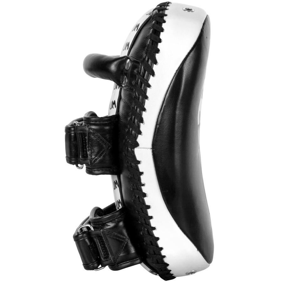 venum kick pads leather-blackwhite