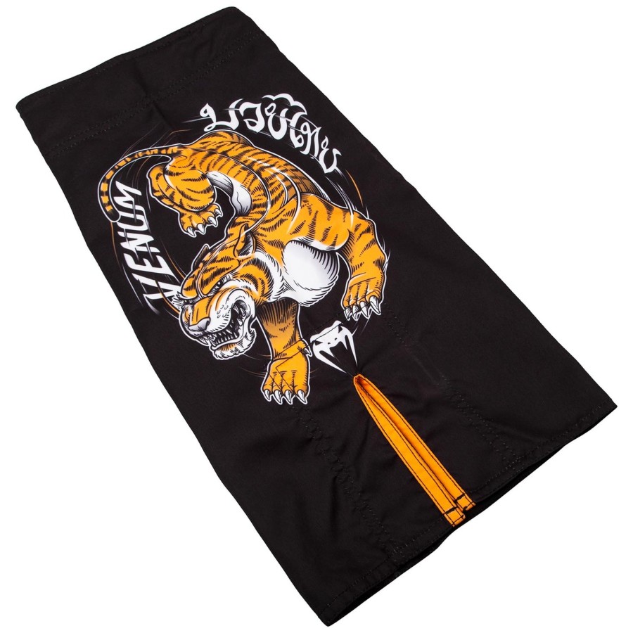 venum tiger king kids fightshorts - black