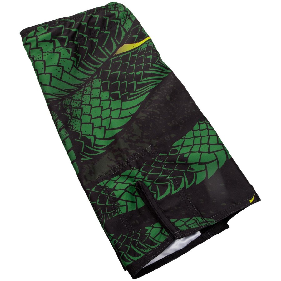 venum green viper kids fightshorts - blackgreen