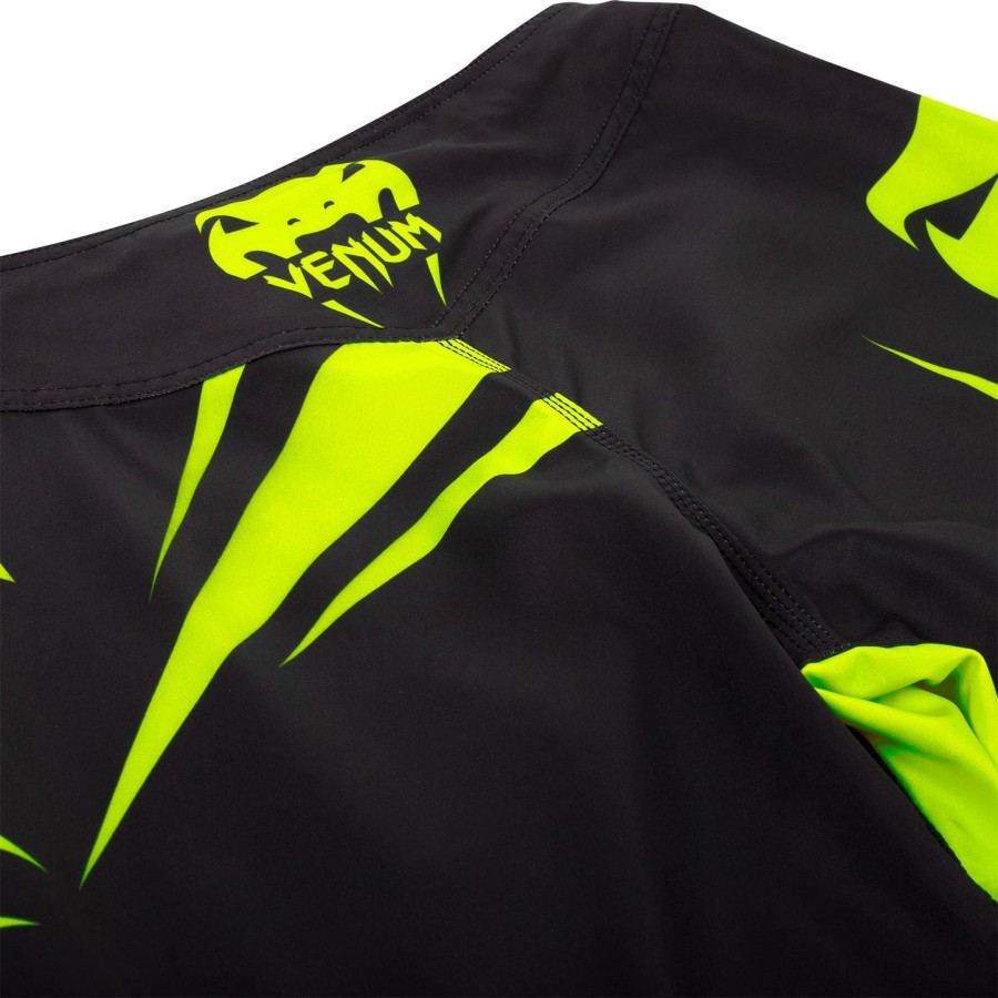 venum challenger fightshorts - blackneo yellow