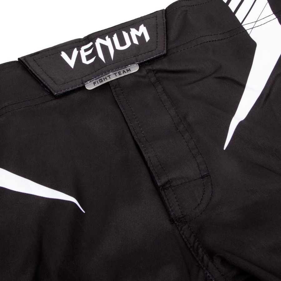 venum sharp 3.0 fightshorts - blackred
