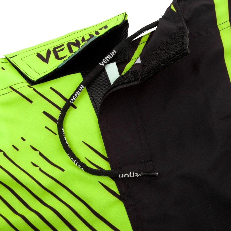 venum training camp 2.0 fightshorts - blackneo yellow