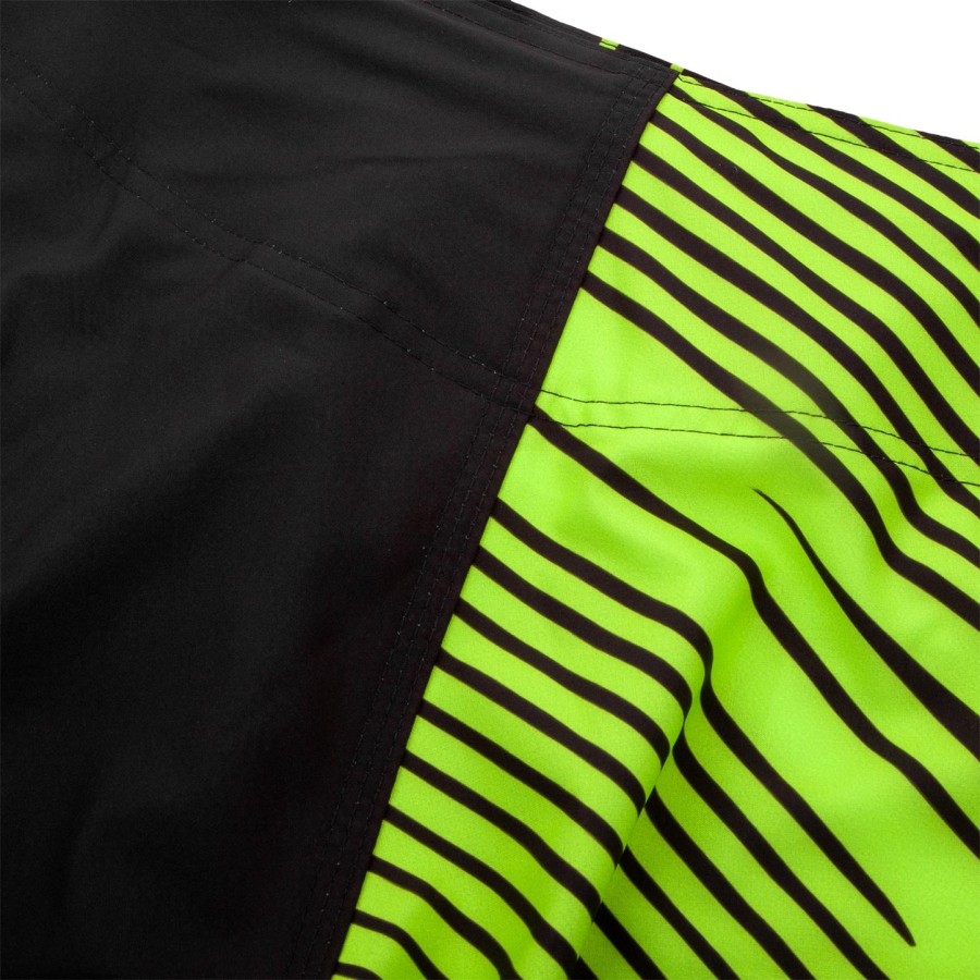 venum training camp 2.0 fightshorts - blackneo yellow