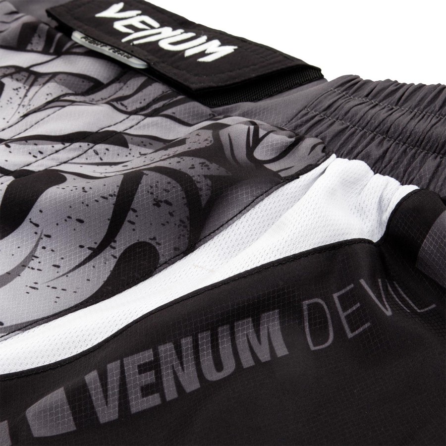 venum devil fightshorts - whiteblack